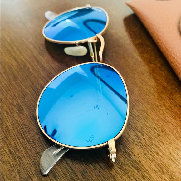 Ray-Bans - Picture 3 of 8